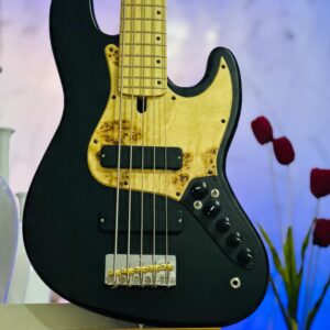 Jazz Bass 5c - Modelo TM1
