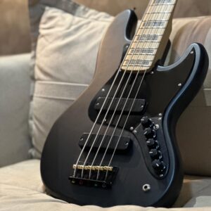 Jazz Black 5c - Abalone